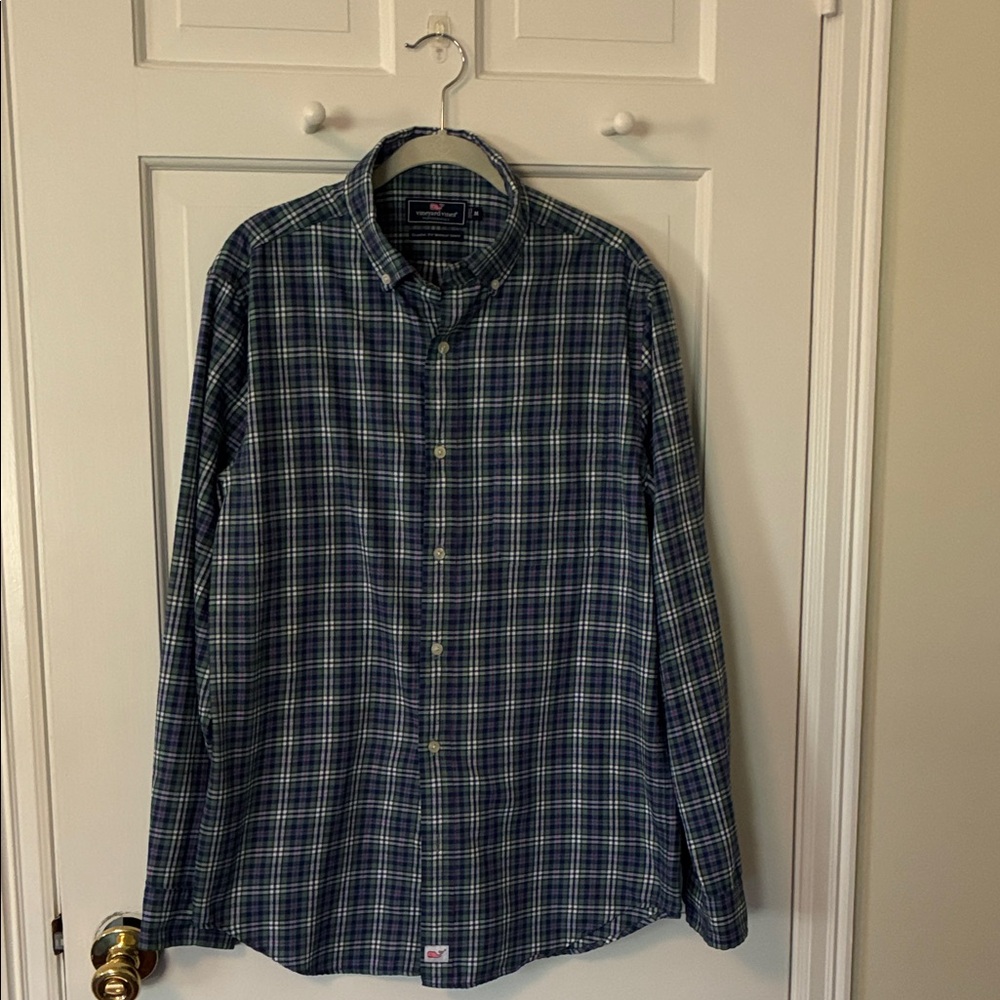 Vineyard Vines Plaid Flannel Button Down Shirt